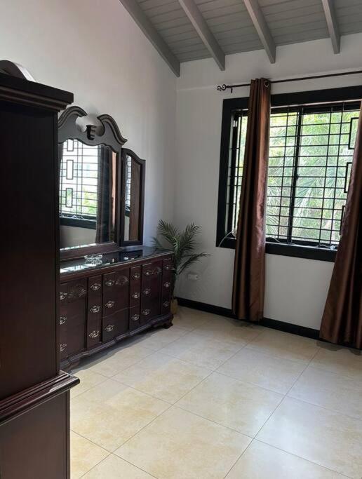 The Jewel Appartement Kingston Buitenkant foto